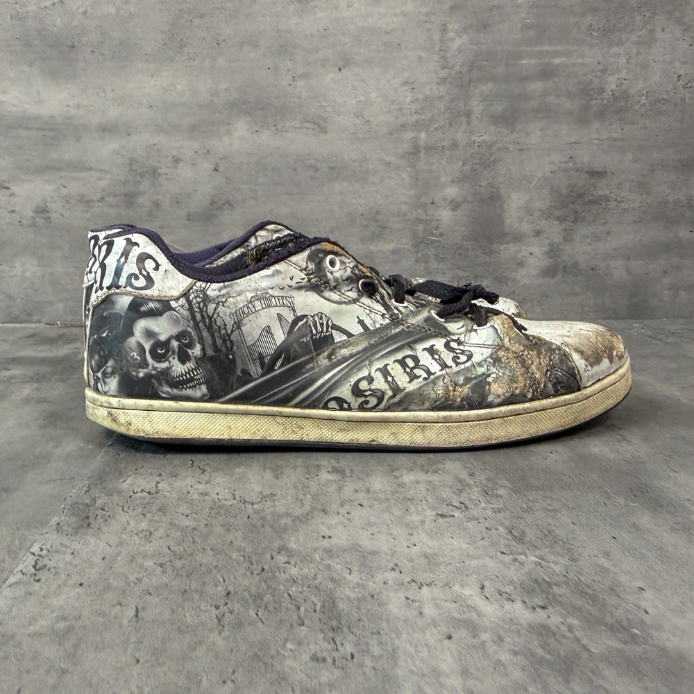 Vintage VTG Y2K 2000's 00's Osiris Skull Graphic Black White Skate Shoes